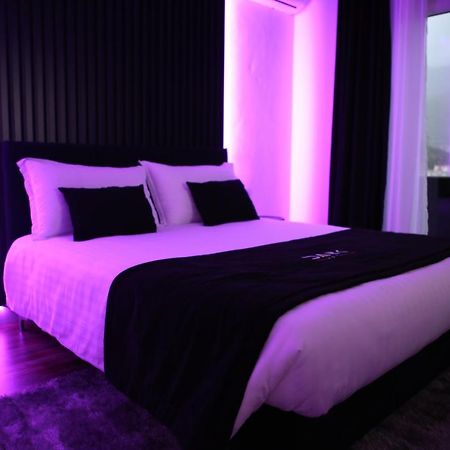 Dark Boutique Hotel Shkoze Экстерьер фото