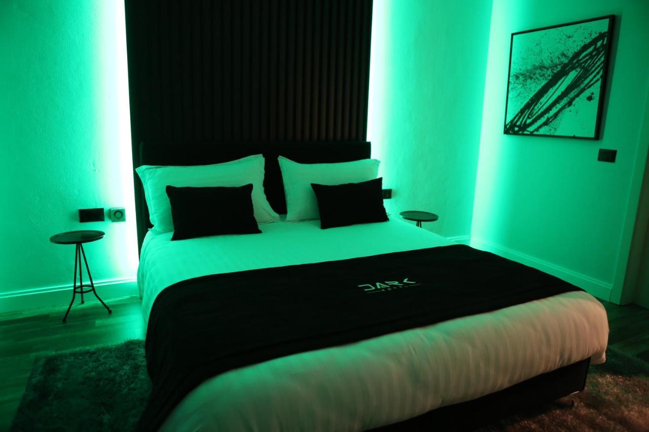 Dark Boutique Hotel Shkoze Экстерьер фото