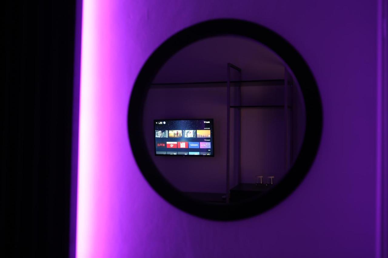 Dark Boutique Hotel Shkoze Экстерьер фото