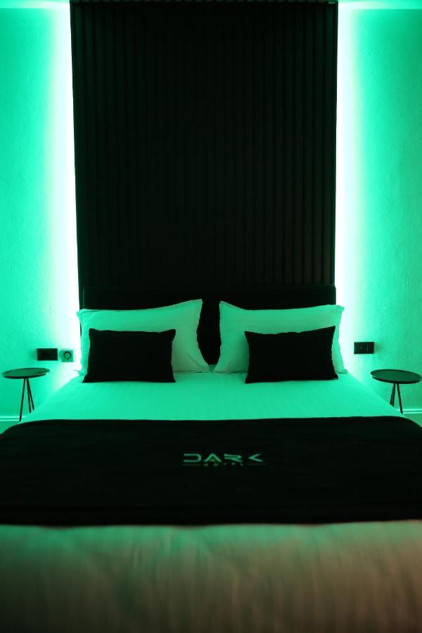 Dark Boutique Hotel Shkoze Экстерьер фото