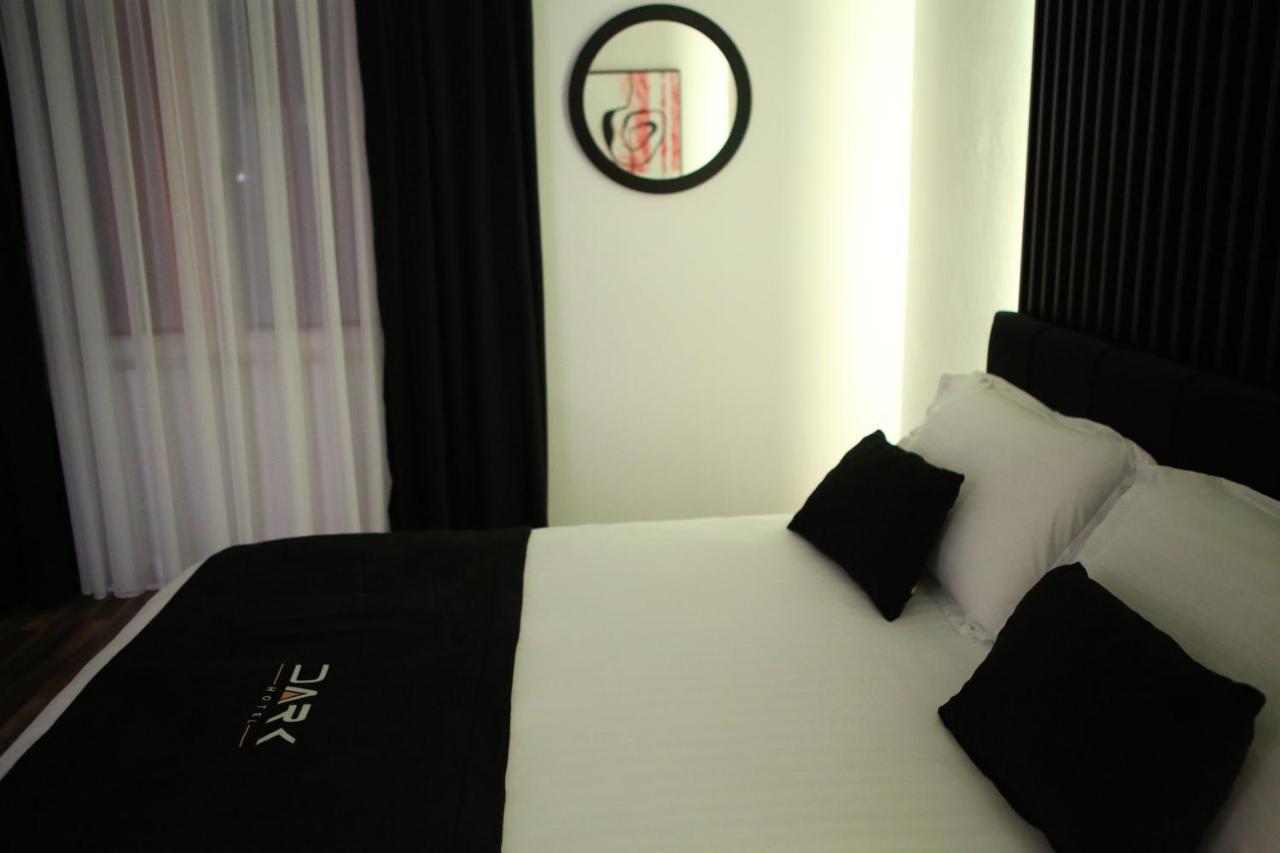 Dark Boutique Hotel Shkoze Экстерьер фото